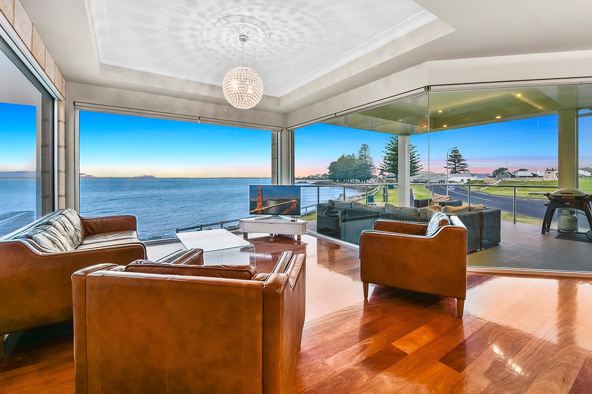 robe-beachfront_1.jpg