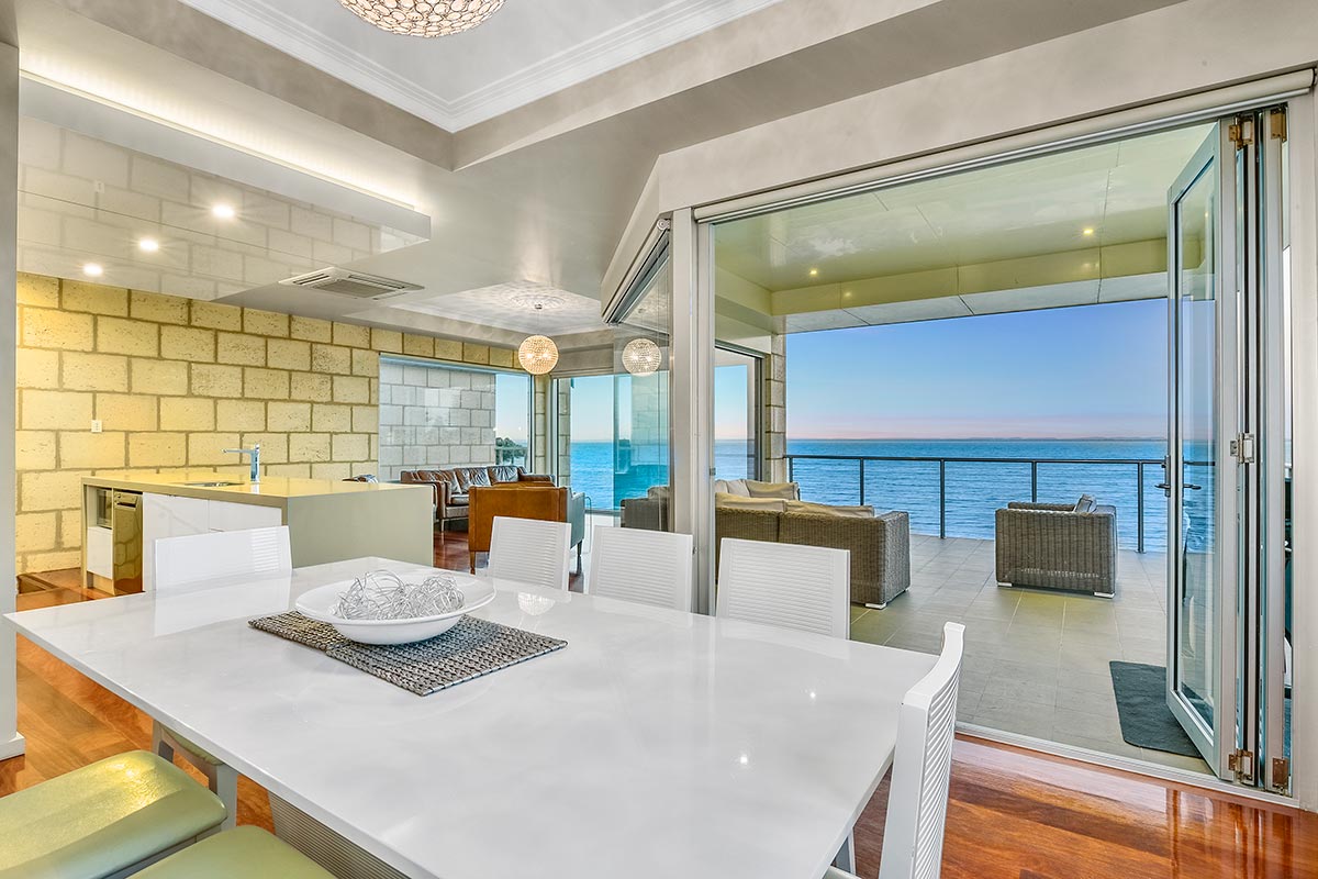 robe-beachfront_2.jpg